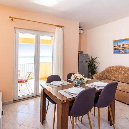 Pavlinka Bb Iv Apartamento Posedarje