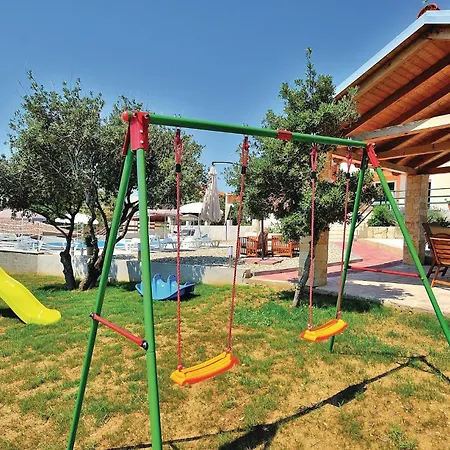 Pavlinka Bb Iv Apartamento Posedarje