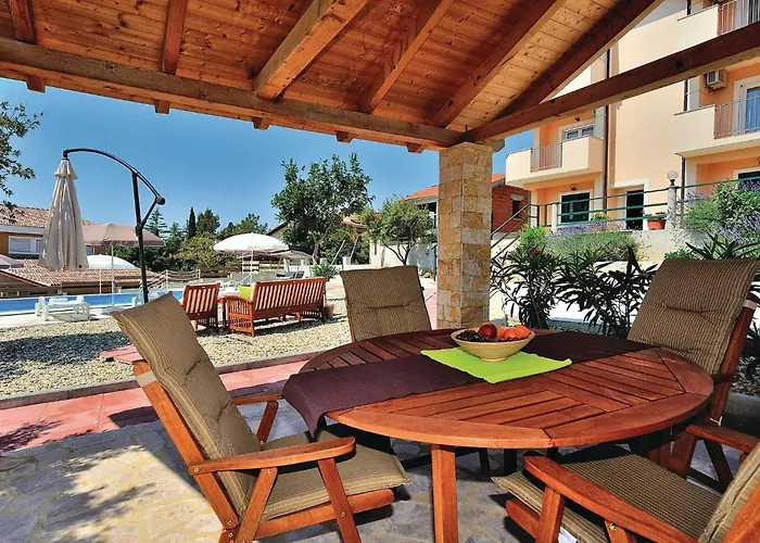 Pavlinka Bb Iv Apartmán